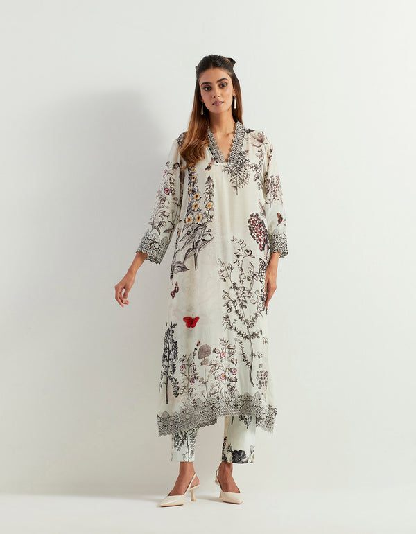 Saaya Printed Tunic With Lace Details And Stretch Cotton Pants