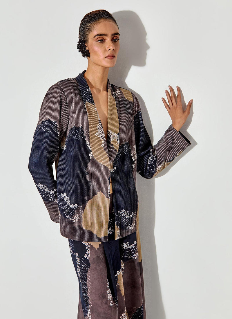 Multicolor Textured Blazer With Embroidered Collar Paired With Crepe Panelled Pants