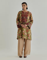 Multicolor Rosette Nomad Short Kurta Paired With Trouser