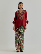 Multicolor Rosette Nomad Drape Skirt In Crinkle Fabric Paired With Poncho Top