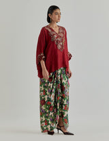 Multicolor Rosette Nomad Drape Skirt In Crinkle Fabric Paired With Poncho Top