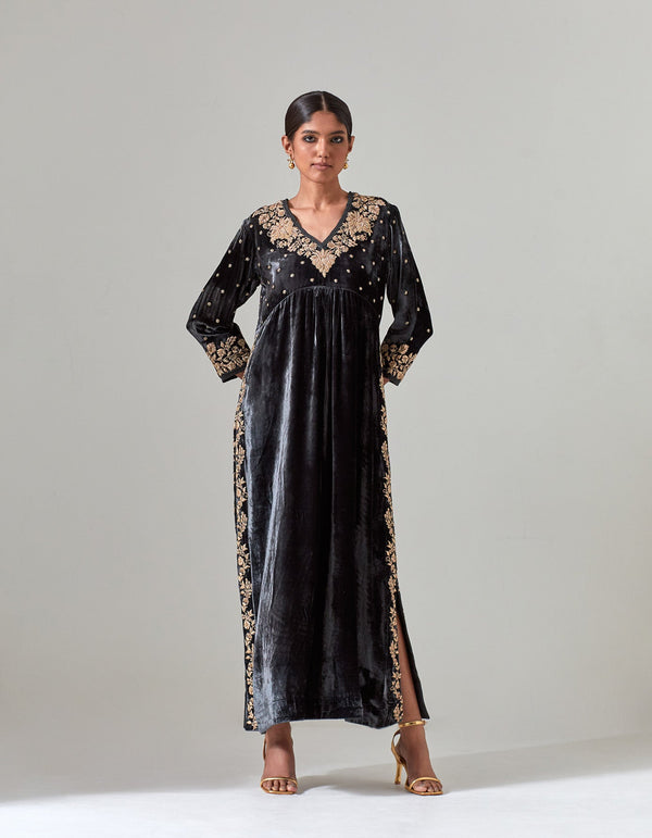 Black Silk Velvet Kurta Set with Zardosi Hand Embroidery