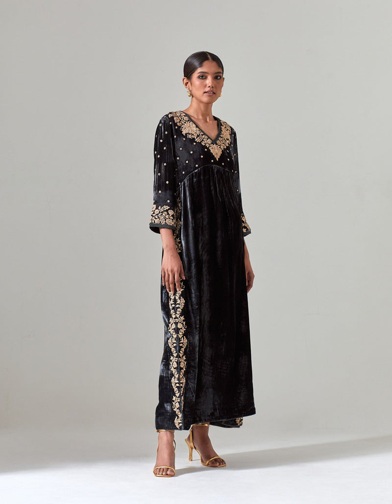 Black Silk Velvet Kurta Set with Zardosi Hand Embroidery