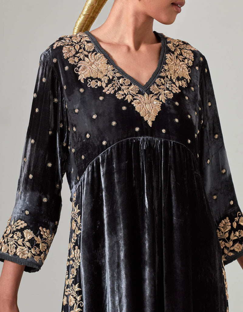 Black Silk Velvet Kurta Set with Zardosi Hand Embroidery