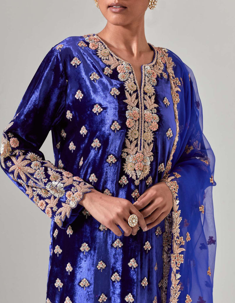 Blue Silk Velvet Kurta Set with Zardosi Hand Embroidery