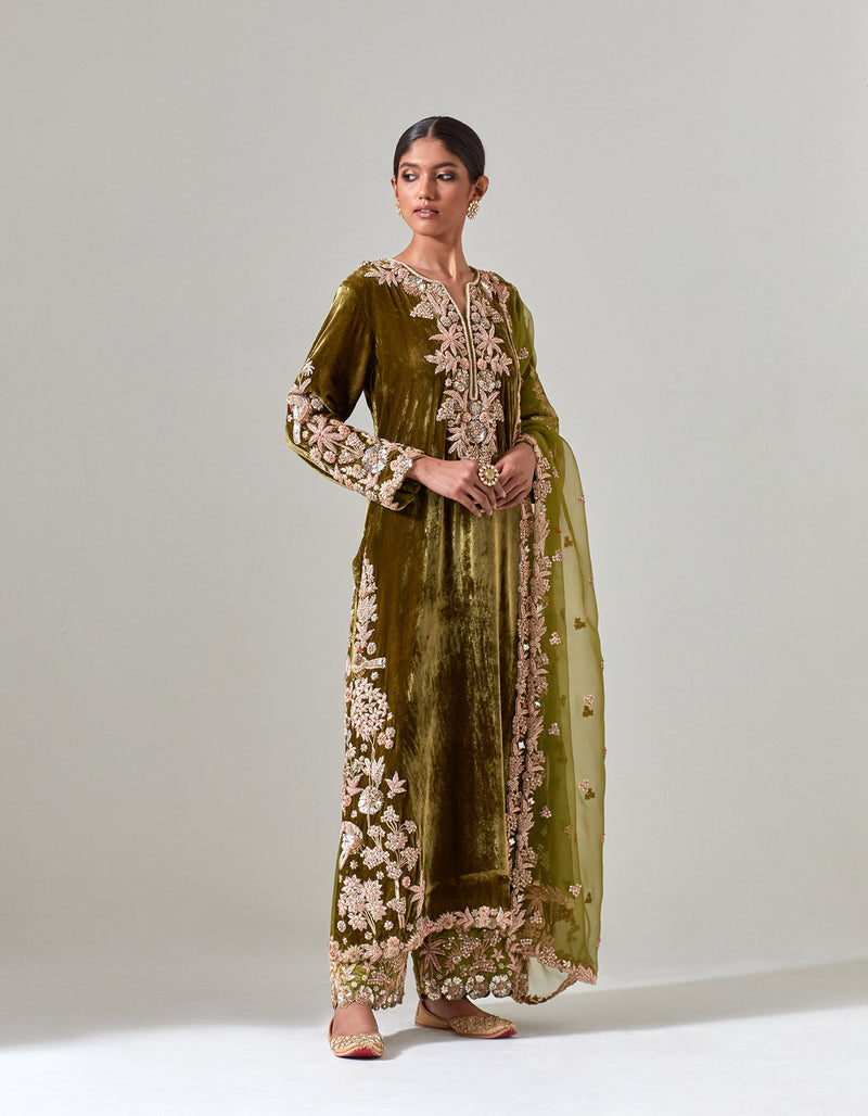 Mehandi Green Silk Velvet Kurta Set with Zardosi Hand Embroidery