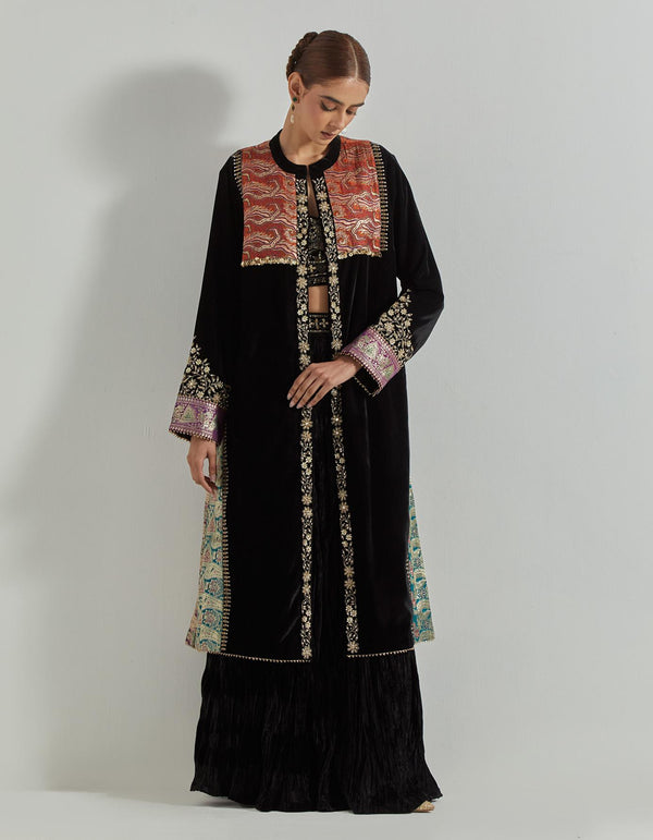 Rangrez Black Jacket Paired With Bustier & Skirt