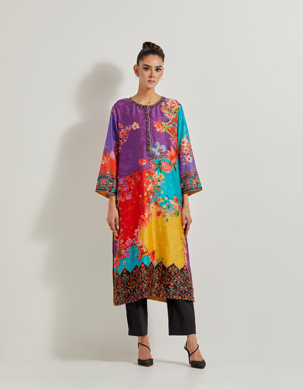 Creeper Chanderi Silk Kurta With Hand Embellished Neck Detail Paired With Stretch Lycra Black Pants