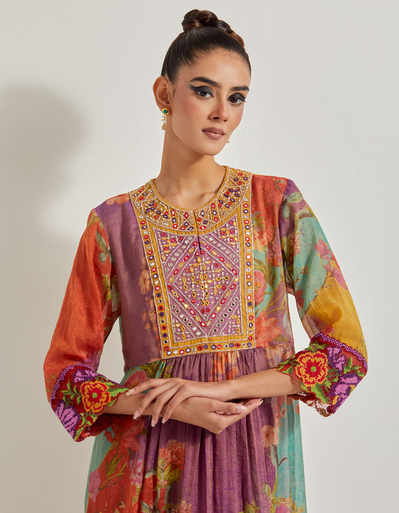 Creeper Tissue Chanderi Kurta With Hand Embellished Neckline And Cross Stitch Border Paired With Tissue Chanderi Pants