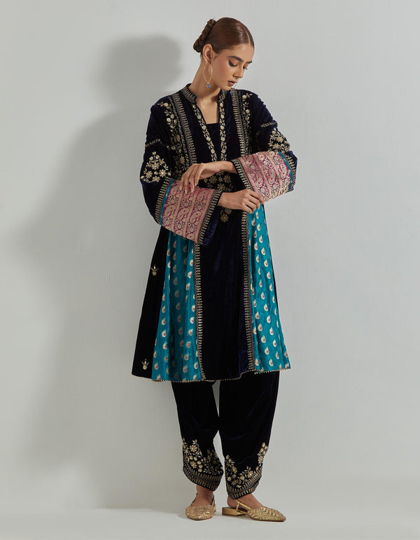 Rangrez Navy Panelled Tunic Set