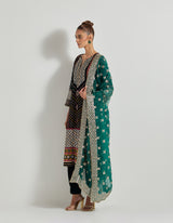 Bottle Green Velveteen Cross Stitch And Gota Patti Embroidered Kurta Paired With Organza Silk Dupatta