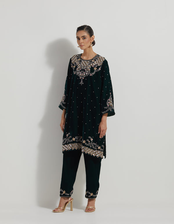 Black Hand Embellished Velveteen Tunic Paired With Embroidered Pants