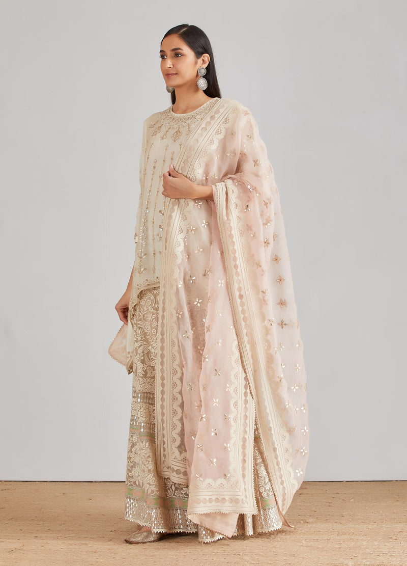 Ivory Sharara Set