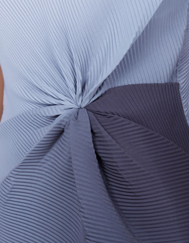 Ombre Crinkle Knot Dress