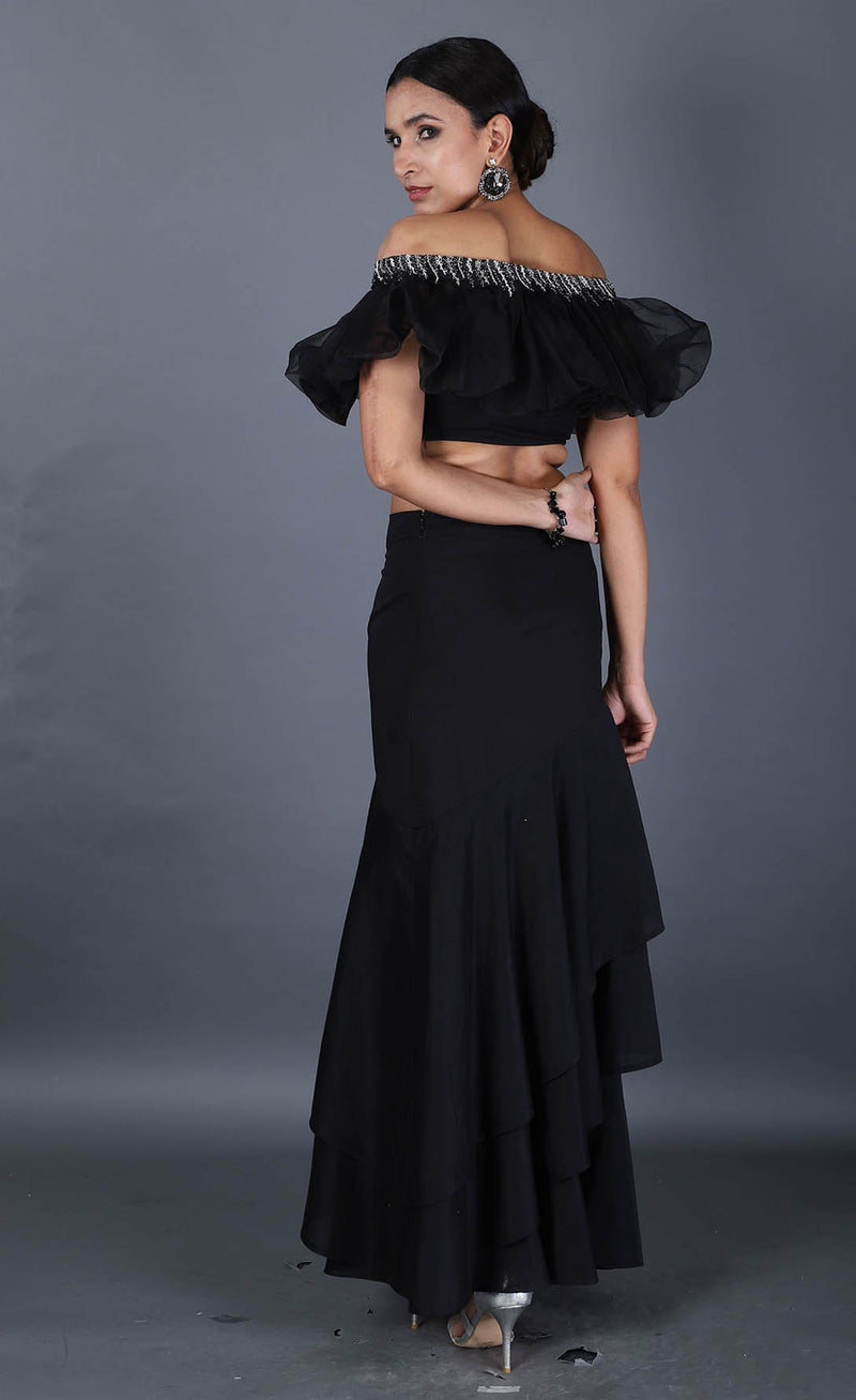 Black Baloon Crop Top With Asymmetrical Tiered Skirt
