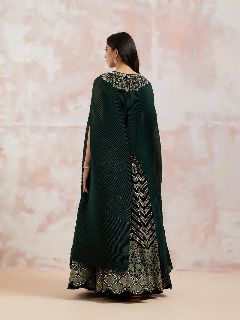 Bottle Green Crinkle Georgette Cape Cape With Skirt
