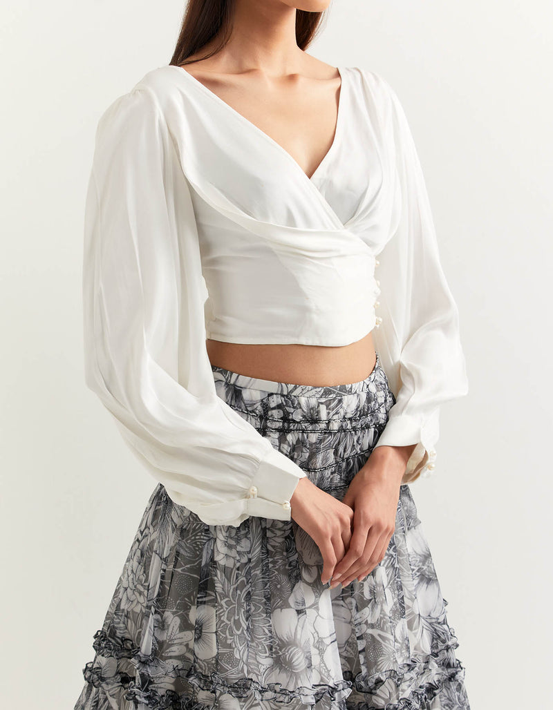 White Top With a Black and White Skirt In Satin Organza